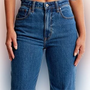 Curve Love High Rise 90s Relaxed Jean